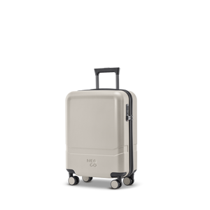 3D-Ansicht schräg von vorne des NeoGo Freestyle Trolleys in Creme mit glatter Frontseite für individuelle Werbemittel-Logos